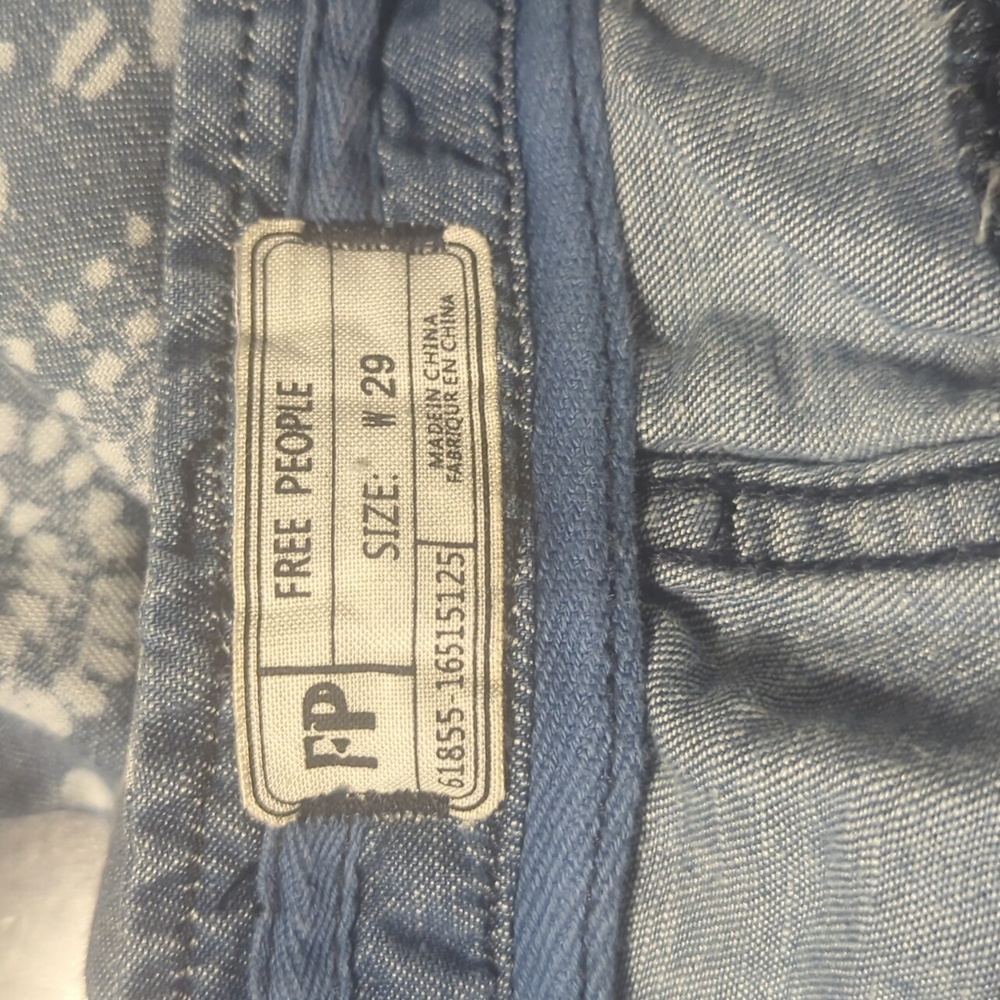 Free People floral tribal print cropped jeans - Picture 6 of 9